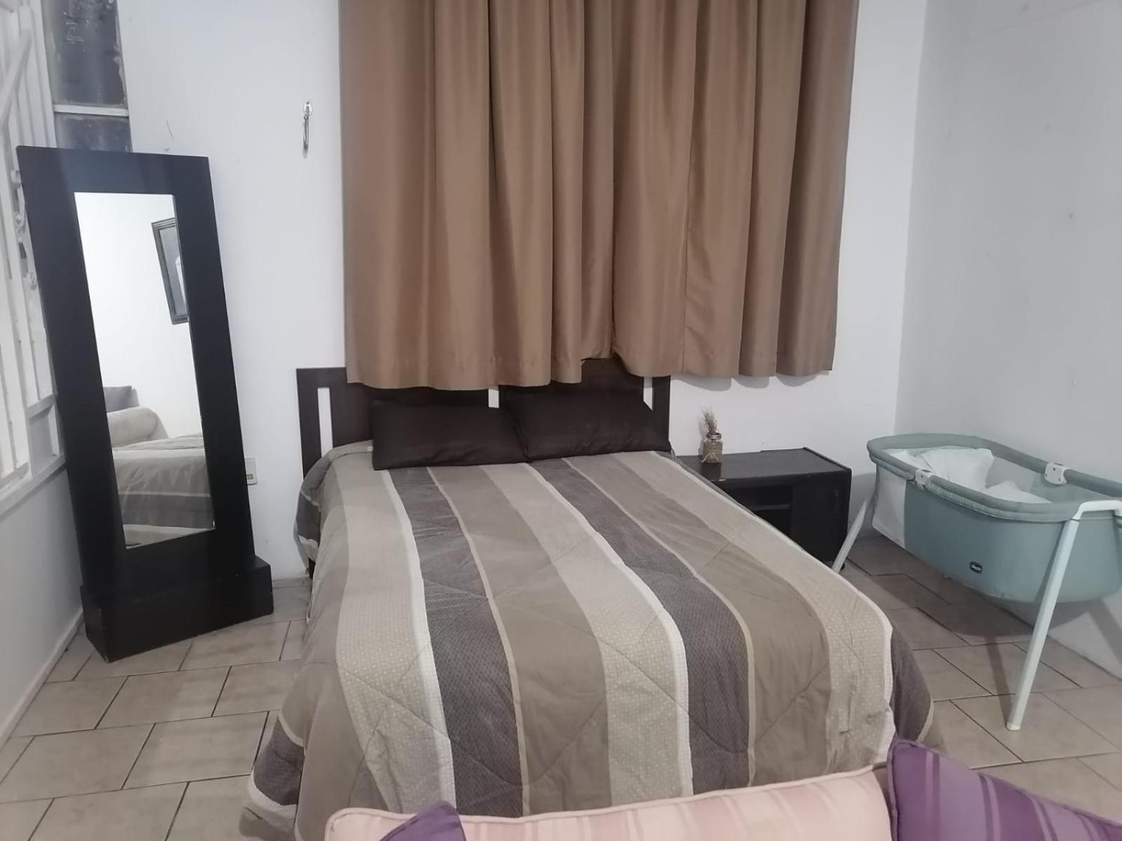 הוילה סיודאד חוארס Casa Amplia מראה חיצוני תמונה